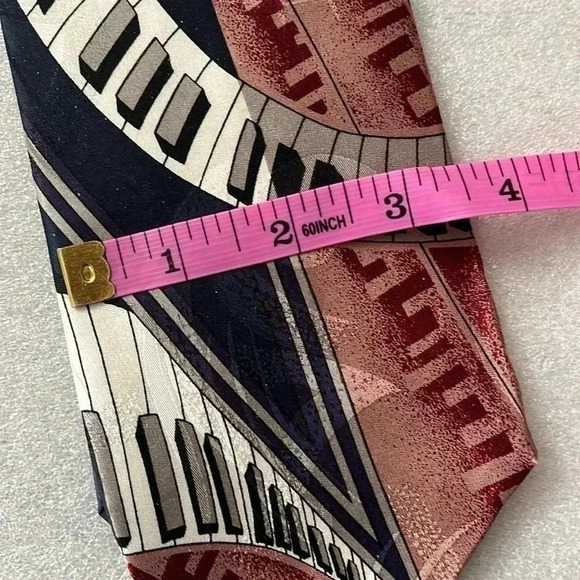 ❤️Host Picks❤️[L54”]Piano Print Navy  Blue Silk Tie - Picture 3 of 5